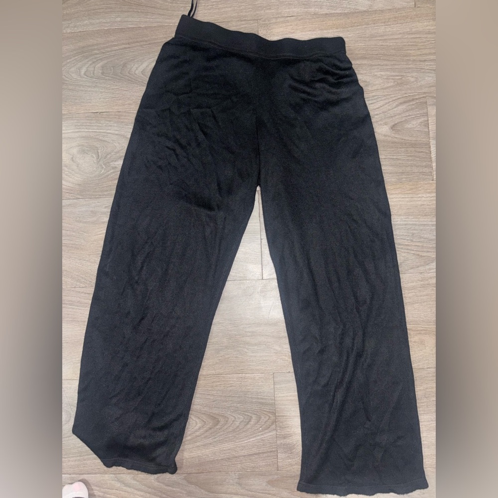 Bill Blass Black Knit Sweater